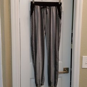 Freckles silky jogger pants